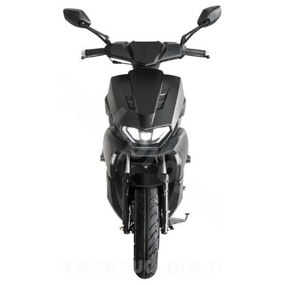 TNT MOTOR SCOOTER TNT MOTOR STREETMAX 50CC NEGRU MAT / NEGRU LUCIOS 12" E5+ (EFI) 940064D  